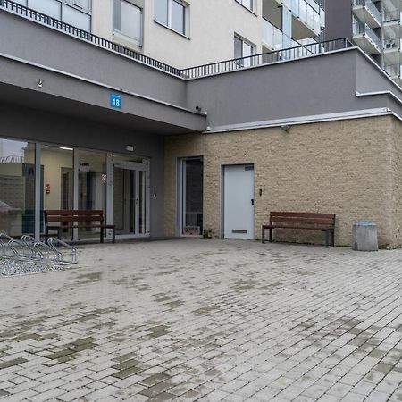 Park Slaski Modern Studio Katowice Luaran gambar